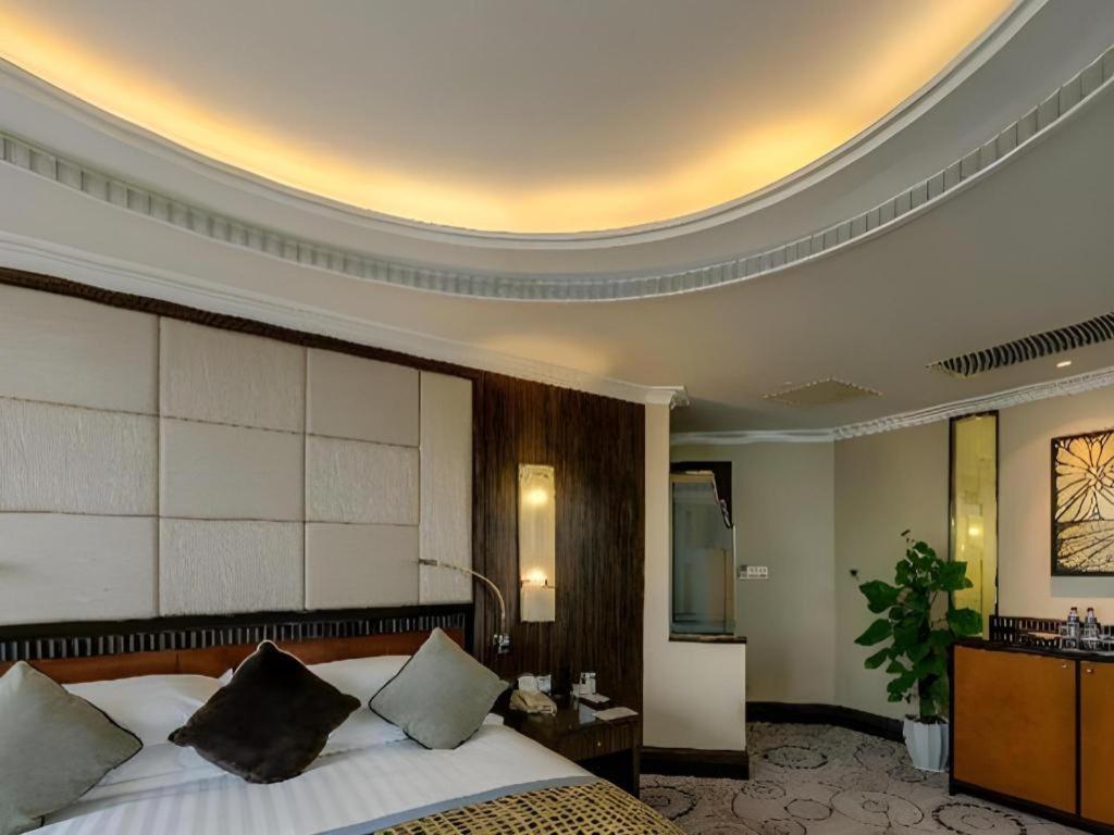 Grand Soluxe Zhongyou Hotel Shanghaj Zewnętrze zdjęcie