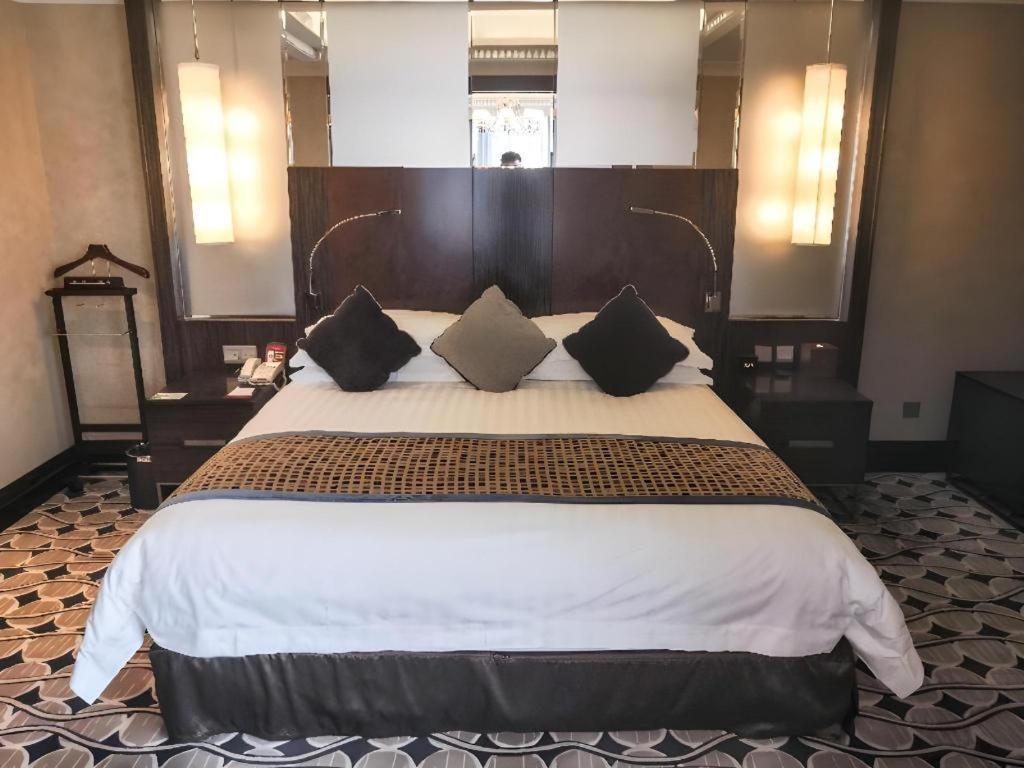 Grand Soluxe Zhongyou Hotel Shanghaj Zewnętrze zdjęcie
