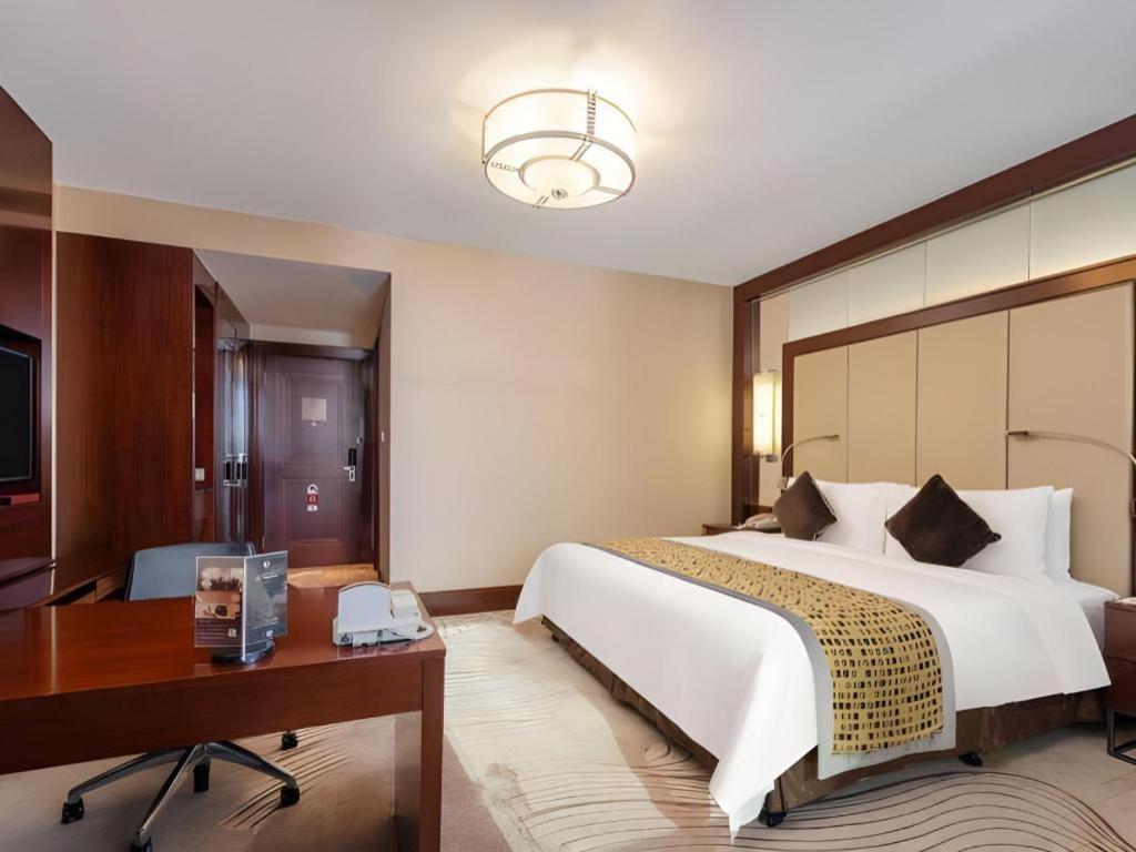 Grand Soluxe Zhongyou Hotel Shanghaj Zewnętrze zdjęcie