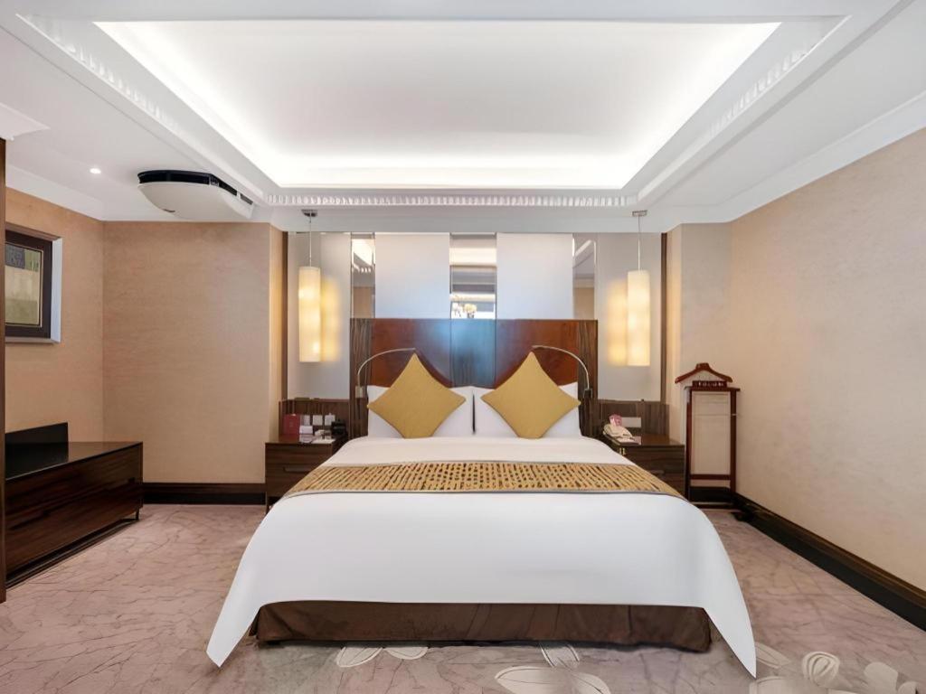 Grand Soluxe Zhongyou Hotel Shanghaj Zewnętrze zdjęcie